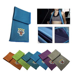 Magnetic Microfiber Golf Towel for Club Cleaning